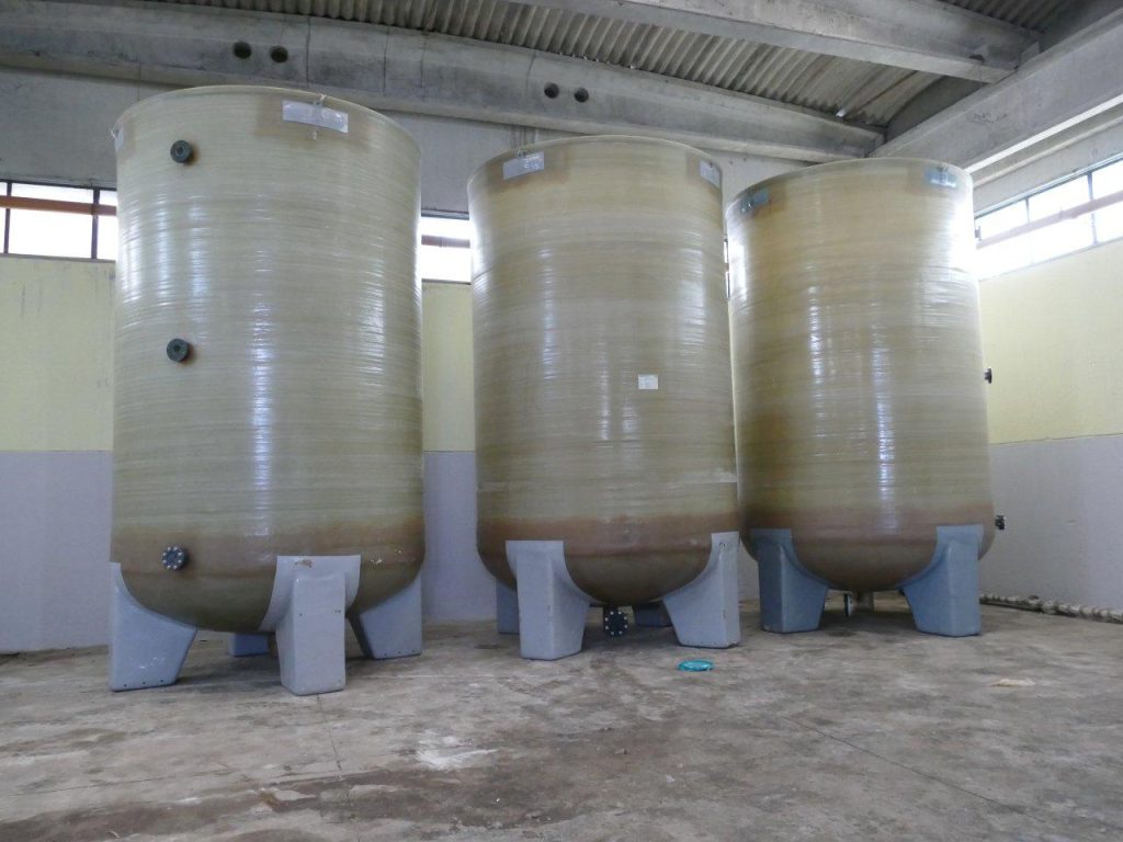 batteria serbatoi su piedi